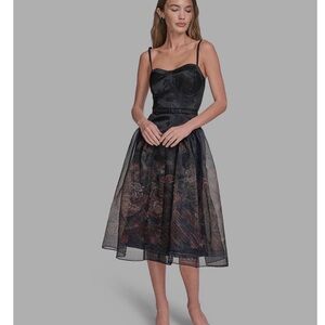 Elegant Sweetheart Women's Dress